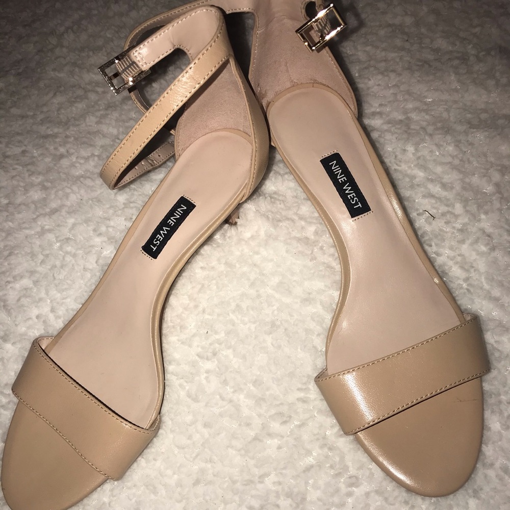 nude heels